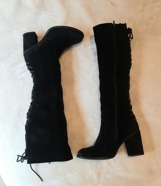 Botas altas Ulanka de segunda mano por 27 EUR en Barakaldo en WALLAPOP