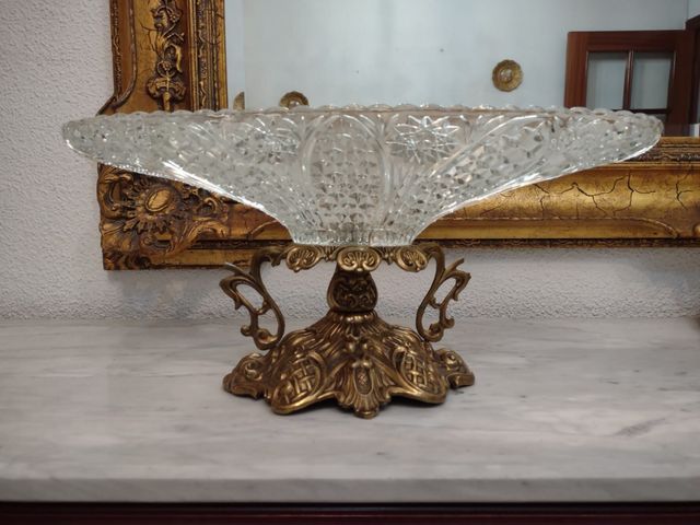 centro de mesa cristal y bronce