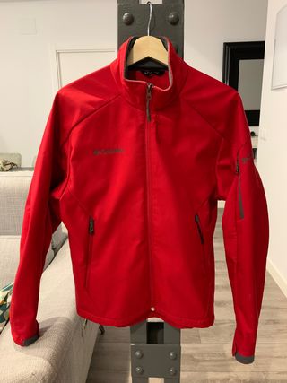 Chaqueta montaña columbia de hombre de segunda mano por 25 EUR en Madrid en  WALLAPOP