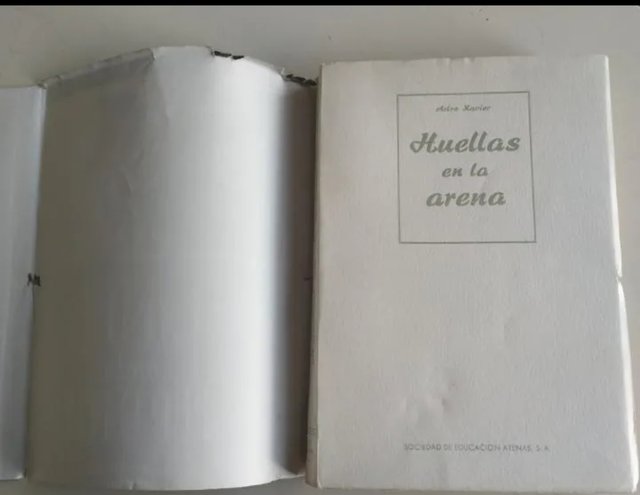 HUELLAS EN LA ARENA. ADRO XAVIER. 1952. S.E. Atena