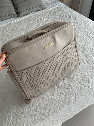Maleta bebé Mayoral de segunda mano por 15 EUR en Sant Just Desvern en  WALLAPOP