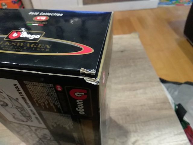 Volkswagen new-Beetle 1998 Burago cod3342