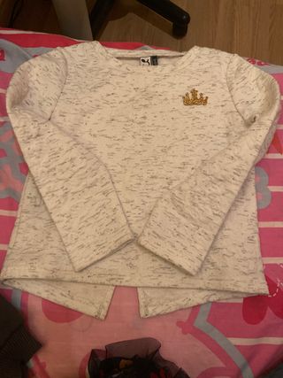 Pack ropa de marca niña talla 6 años de segunda mano por 20 EUR en Sant  Esteve Sesrovires en WALLAPOP