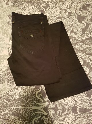Pantalones Mujer | Bershka PantalóN Flare Negro - Bellavista