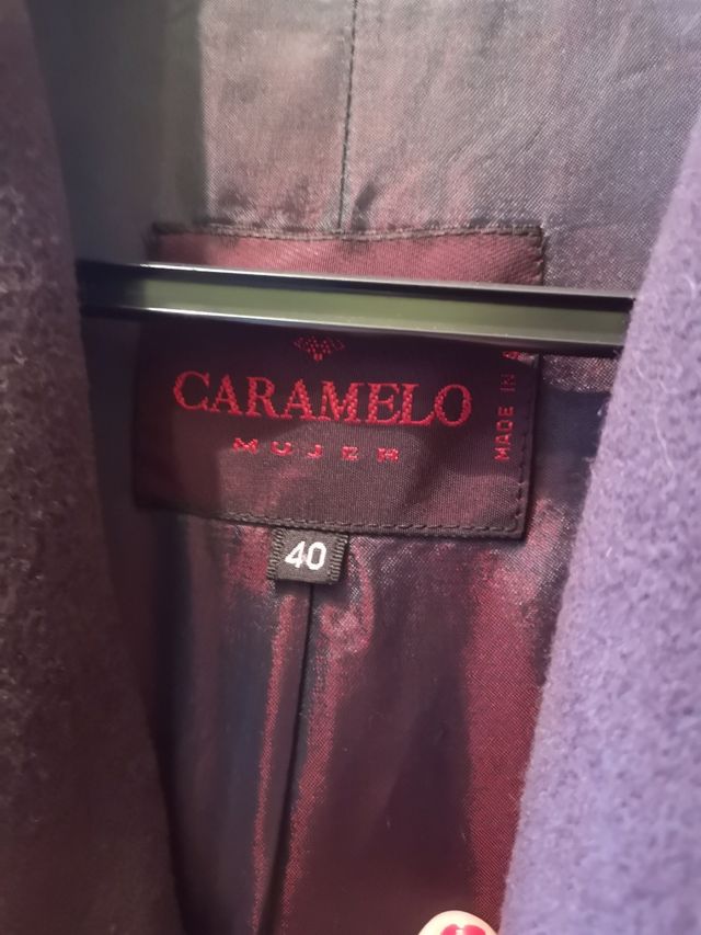 Abrigo T40 Marca CARAMELO