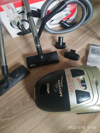 Aspirador Ufesa de segunda mano en Sevilla en WALLAPOP