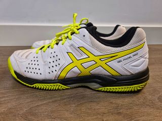 Zapatillas Asics Gel Padel Pro 3 de segunda mano por 30 EUR en Málaga en  WALLAPOP