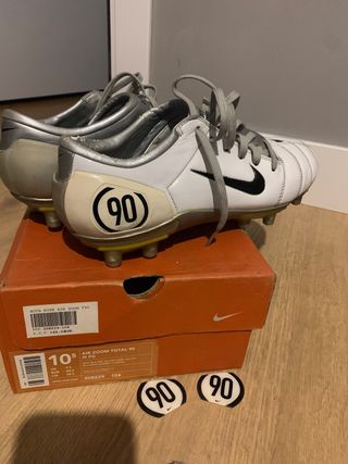 Botas fútbol nike total 90 de segunda mano por 85 EUR en Bilbao en WALLAPOP