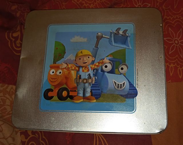 Cubertería Bob El Constructor y moldes SMURFS