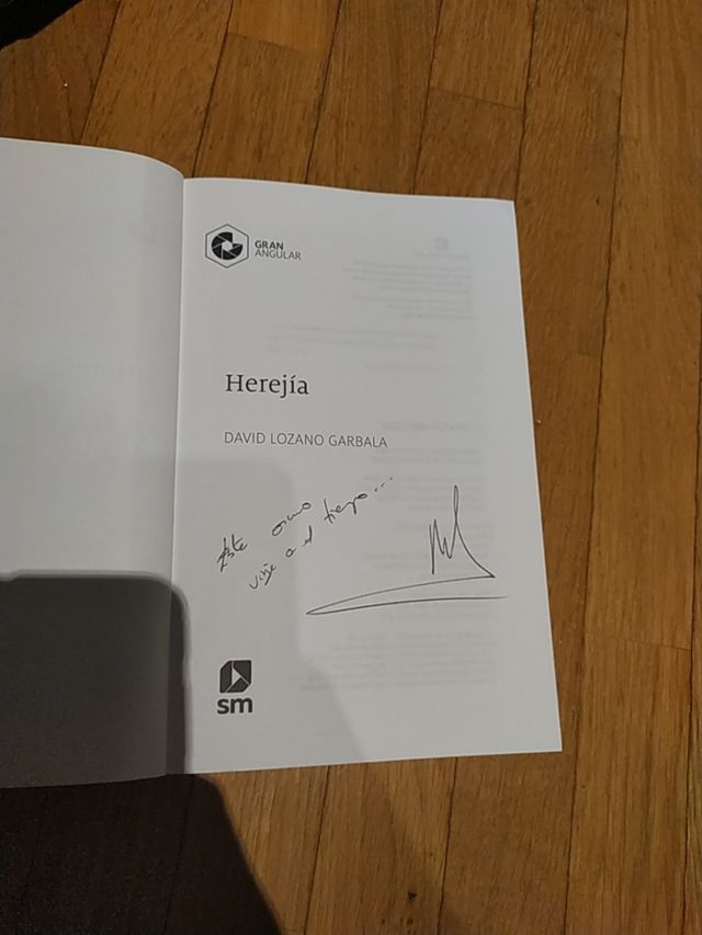 Libro HEREJÍA de David Lozano FIRMADO