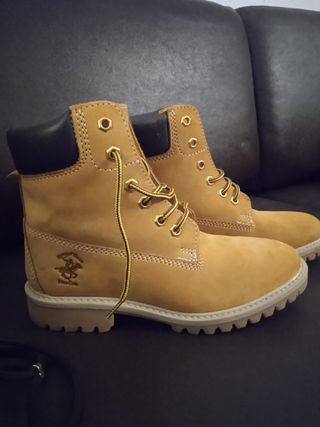 Botas Polo Club originales de segunda mano por 45 EUR en Sitges en WALLAPOP