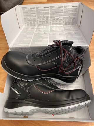 Bota seguridad Panter Silex Link S3 Nº44 de segunda mano por 30 EUR en Los  Palacios y Villafranca en WALLAPOP