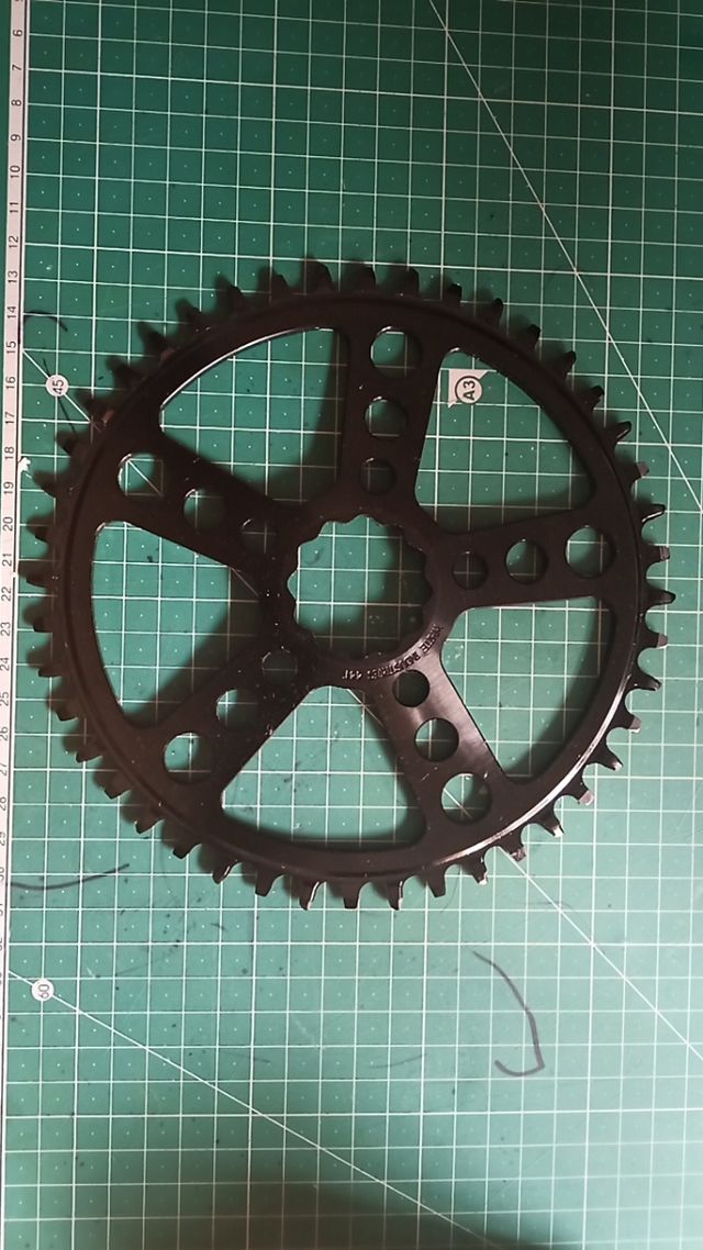 WHITE INDUSTRIES GR30 SERIES TSR BLACK CHAINRING