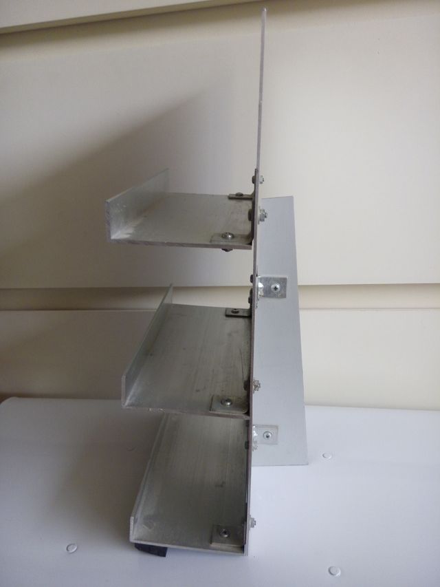 EXPOSITOR COMERCIAL DE SOBREMESA. ALUMINIO