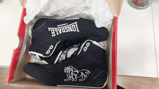 Zapatillas lonsdale boxeo de segunda mano por 40 EUR en Sant Andreu de la  Barca en WALLAPOP
