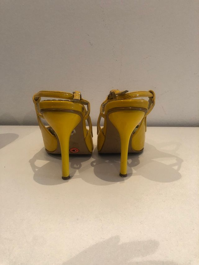 Zapatos de tacón