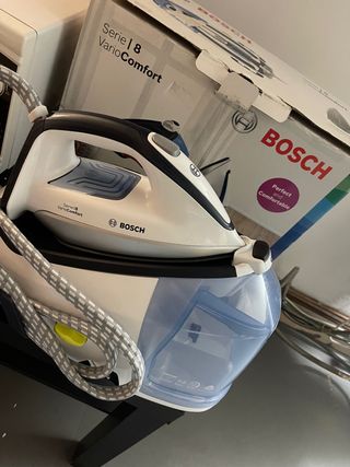 Centro de planchado Bosch de segunda mano por 200 EUR en Barcelona en  WALLAPOP