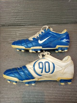 Nike total 90 III FG - talla 43 de segunda mano por 40 EUR en Alicante en  WALLAPOP