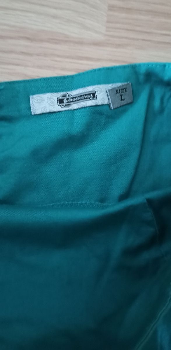 Vestido mini palabra de honor color verde petróleo