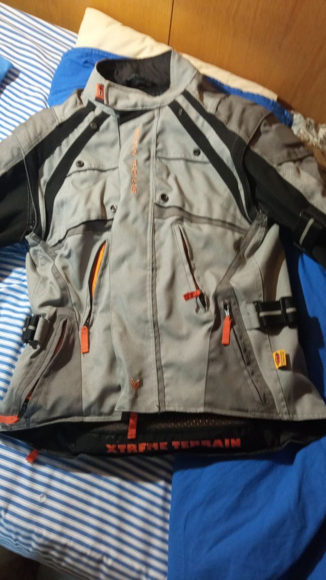 giacca da moto taglia M