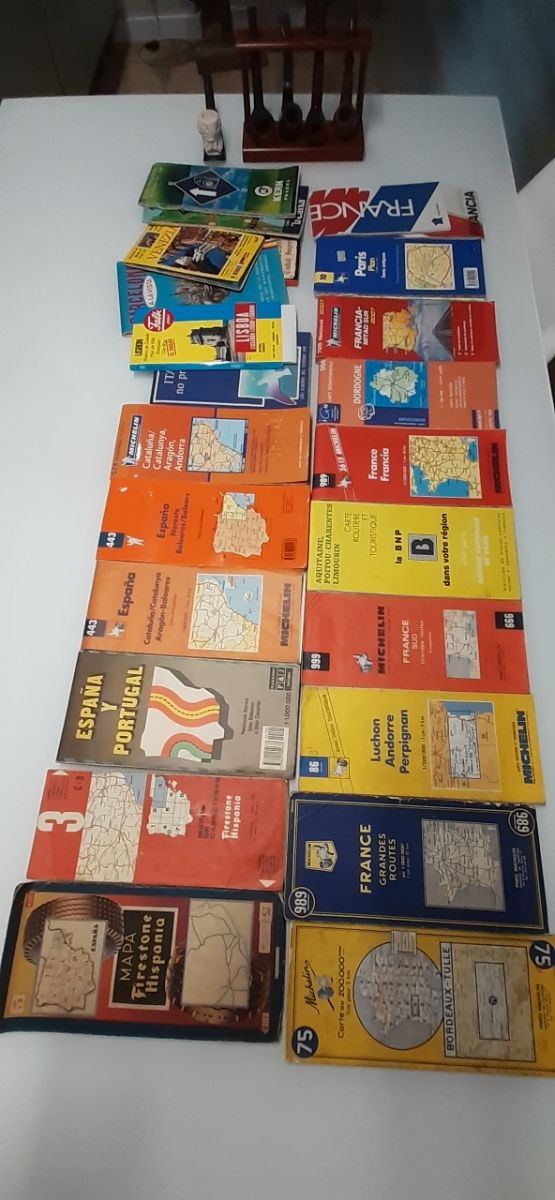 Mapas de carreteras antiguos de España y Francia