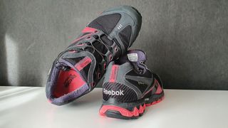 Zapatillas Reebok con goretex de trekking \\/ trail de segunda mano por 35  EUR en Ciudad Real en WALLAPOP