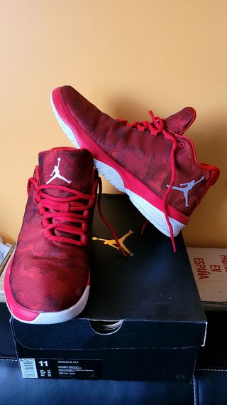 Zapatillas Jordan de segunda mano en Palencia en WALLAPOP