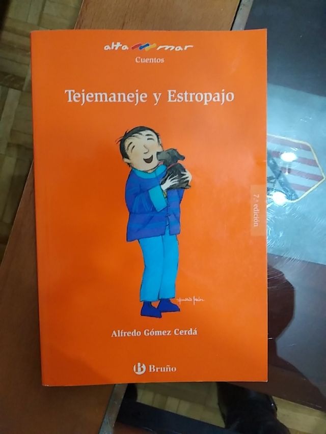 Tejemaneje y Estropajo. Bruño