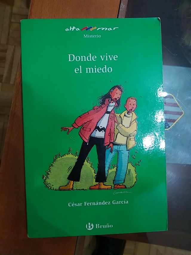 Donde vive el miedo. Bruño.