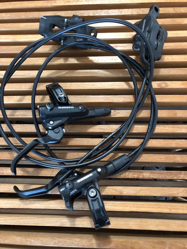 Travões Shimano Deore 6100 e 6120