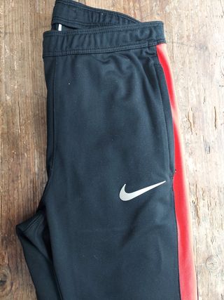Chándal Nike colaboración Neymar 8-10 años de segunda mano por 20 EUR en  Alcobendas en WALLAPOP