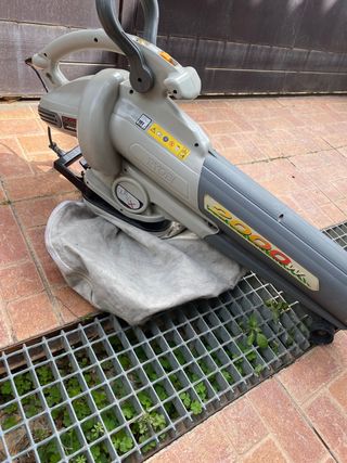 Soplador- aspirador jardín de segunda mano por 45 EUR en Granada en WALLAPOP