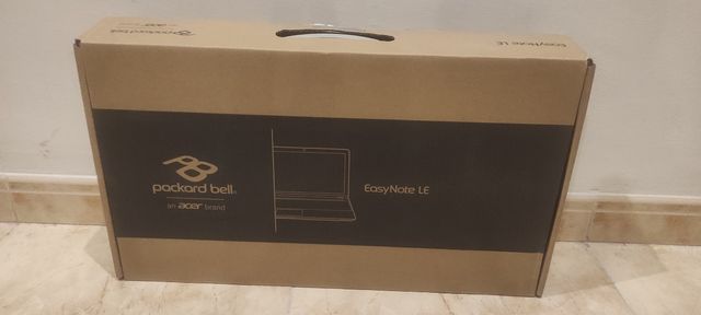 ACER Packard Bell para repuestos.