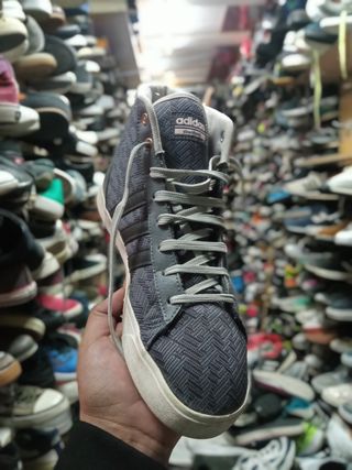 Botines adidas cloudfoam talla 40 2\\/3 de segunda mano por 32 EUR en  Barcelona en WALLAPOP