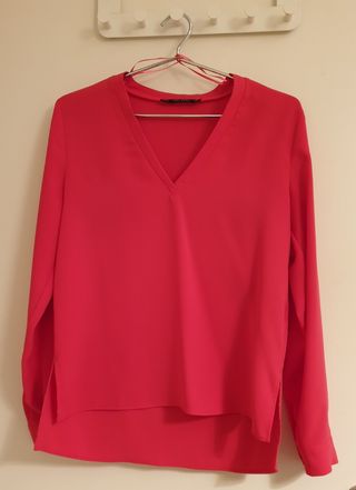 BLUSA VOLANTES - Fucsia | ZARA España