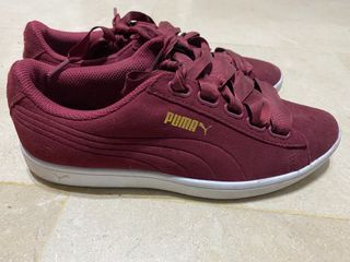 Zapatillas Puma mujer color granate de segunda mano por 35 EUR en Valencia  en WALLAPOP