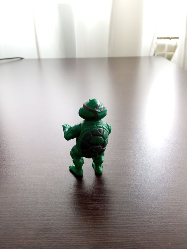 Muñeco tortuga ninja. años 80