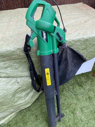 Aspirador soplador de hojas. de segunda mano por 5 EUR en Guadalajara en  WALLAPOP