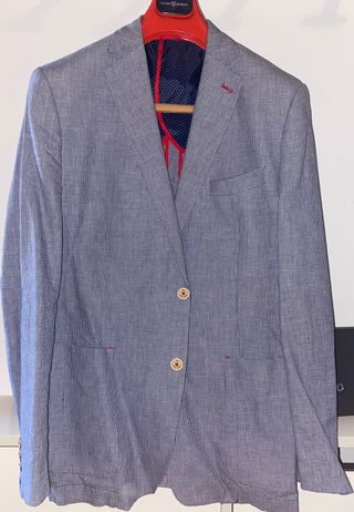 Americana Álvaro Moreno de segunda mano por 30 EUR en Dos Hermanas en  WALLAPOP