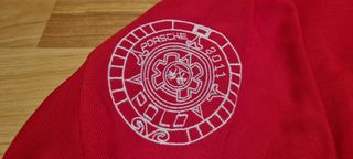 Chaqueta tipo sudadera La Martina-Porsche de segunda mano por 14,99 EUR en  Tarragona en WALLAPOP