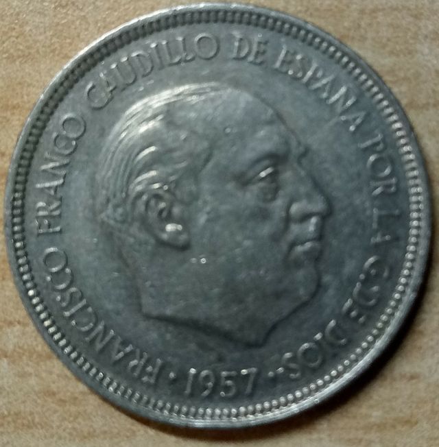 Moneda 5 pesetas España 1957*75