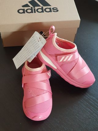 Adidas rosa viejo T.26 NUEVAS ETIQUETA de segunda mano por 30 EUR en  Alcobendas en WALLAPOP