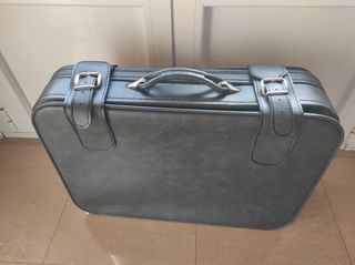 Maletas 2X1 Grande negra ( valisa) de segunda mano por 20 EUR en Bilbao en  WALLAPOP