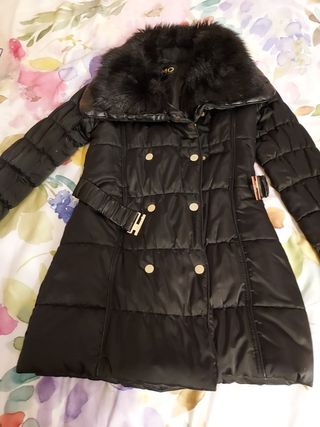 Plumifero chaqueton abrigo mujer Morgan de segunda mano por 100 EUR en  Valencia en WALLAPOP