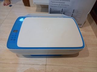 Impresora hp deskjet 3633 de segunda mano por 10 EUR en Alicante en WALLAPOP
