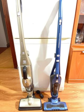 OFERTA!! 2 ASPIRADORAS de segunda mano por 42 EUR en Madrid en WALLAPOP