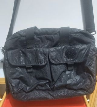 Bolsa carro bebé Kipling de segunda mano por 25 EUR en Badalona en WALLAPOP