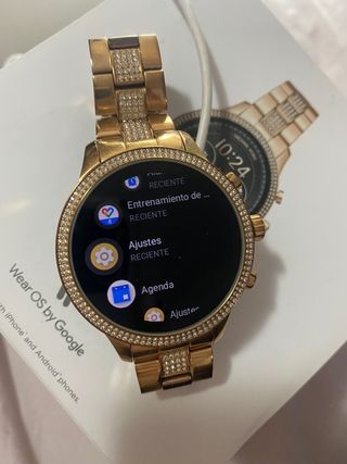 Michael Kors Smartwatch MKT5052 de segunda mano por 145 EUR en Badalona en  WALLAPOP