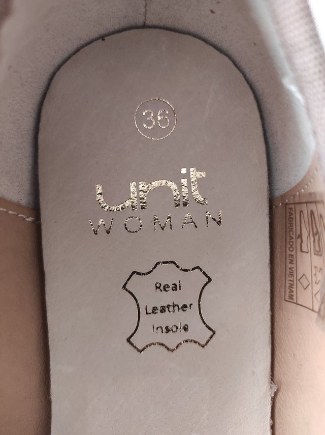 Manoletinas o bailarinas, talla 36, con etiqueta