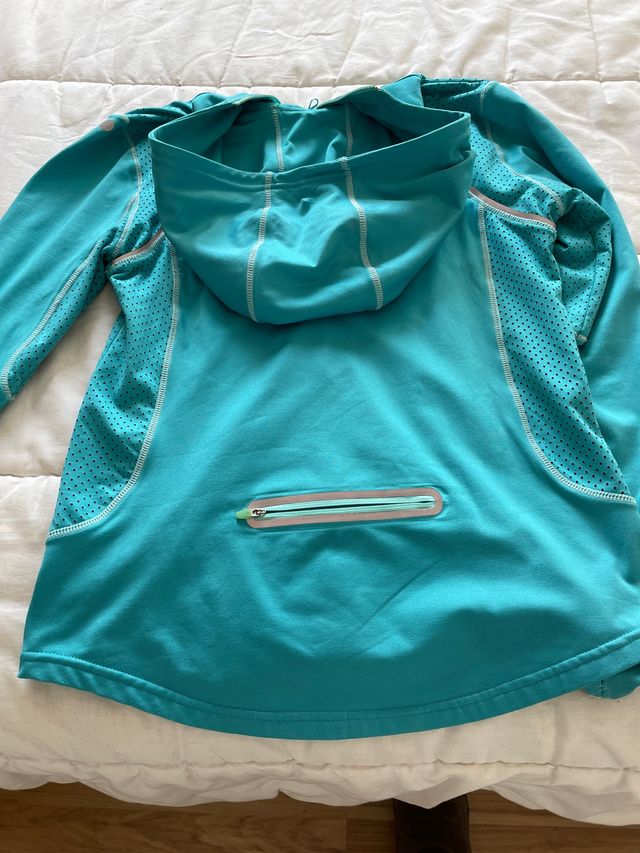 Chaqueta deporte transpirable con bolsillos